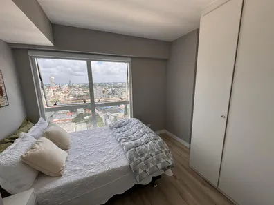 Apartamento com 1 Quarto para alugar, 34m² no Centro Cívico, Curitiba