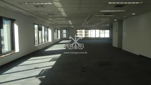 Sala Comercial para alugar, 263m² no Cerqueira César, São Paulo