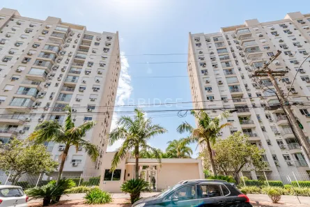 Apartamento com 2 Quartos à venda, 69m² no Jardim Lindóia, Porto Alegre