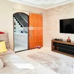 Casa com 4 Quartos para alugar, 353m² no Parque Jaçatuba, Santo André