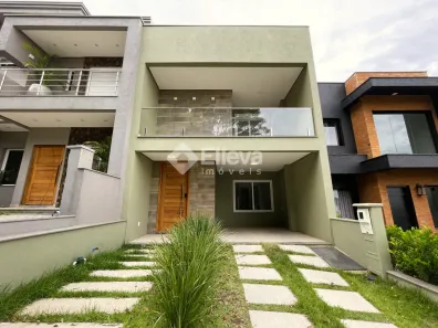 Casa com 3 Quartos à venda, 141m² no Jansen, Gravataí