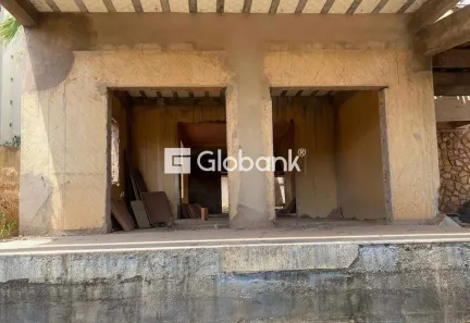 Casa com 4 Quartos à venda, 450m² no Morada do Sol, Montes Claros