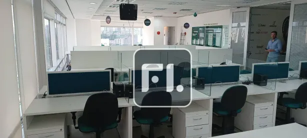 Sala Comercial para alugar, 920m² no Vila Olímpia, São Paulo