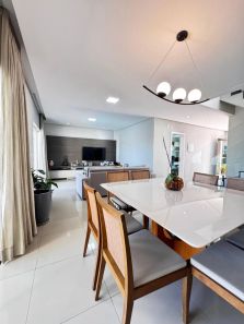 Casa de Condomínio com 4 Quartos à venda, 287m² no Gurupi, Teresina