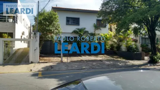 Ponto Comercial com 4 Quartos à venda, 350m² no Sumaré, São Paulo