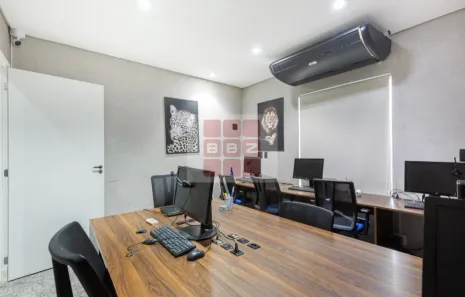 Sala Comercial para alugar, 30m² no Jardim das Acácias, São Paulo