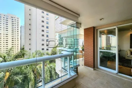 Apartamento com 3 Quartos à venda, 195m² no Indianópolis, São Paulo