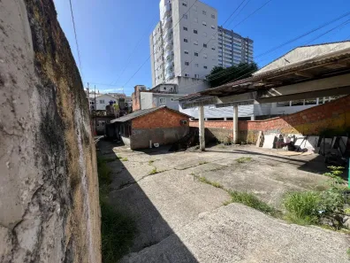 Lote/Terreno à venda, 300m² no Barreiros, São José