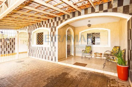 Casa com 3 Quartos à venda, 269m² no Taguatinga Norte, Brasília