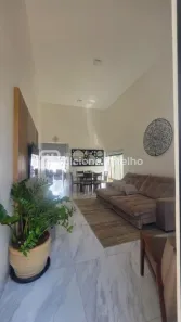Casa de Condomínio com 3 Quartos para alugar, 160m² no Shopping Park, Uberlândia