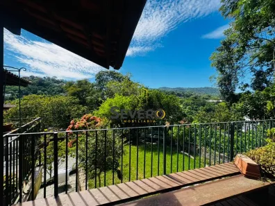 Casa com 4 Quartos à venda, 236m² no Mata Paca, Niterói