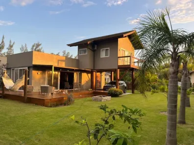 Casa de Condomínio com 2 Quartos à venda, 120m² no Ibiraquera, Imbituba