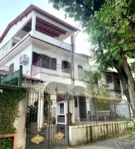 Casa com 4 Quartos à venda, 295m² no Grajaú, Rio de Janeiro
