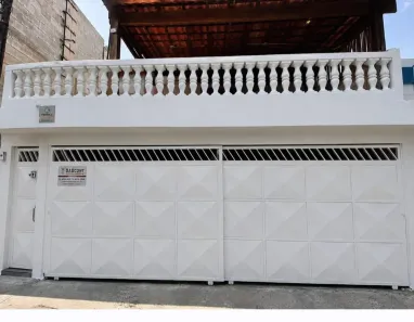 Casa com 2 Quartos para alugar, 126m² no Jardim Maria Rosa, Taboão da Serra