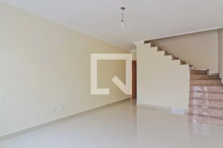 Casa com 2 Quartos à venda, 90m² no Parque Peruche, São Paulo
