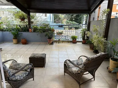 Casa com 3 Quartos à venda, 200m² no Jardim Umuarama, São Paulo
