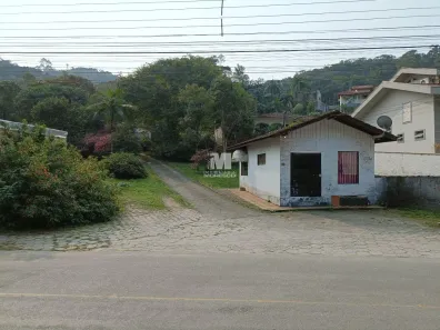 Lote/Terreno à venda, 170m² no Primeiro de Maio, Brusque