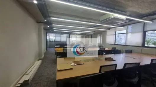 Sala Comercial para alugar, 150m² no Vila Olímpia, São Paulo