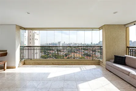 Apartamento com 3 Quartos para alugar, 166m² no Vila Madalena, São Paulo