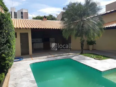 Casa com 3 Quartos à venda, 250m² no Jardim Vivendas, São José do Rio Preto