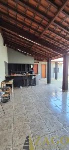 Casa com 4 Quartos à venda, 480m² no Vila Santos Dumont, Franca