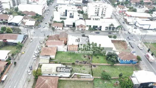 Lote/Terreno à venda, 640m² no Centro, Flores da Cunha