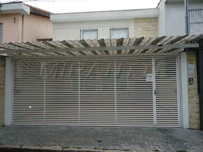 Casa com 3 Quartos à venda, 250m² no Vila Nivi, São Paulo