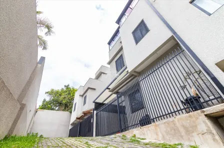 Casa de Condomínio com 3 Quartos à venda, 125m² no Xaxim, Curitiba