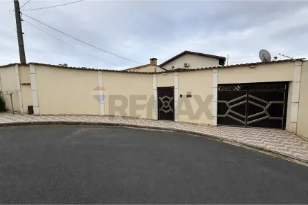 Casa com 3 Quartos à venda, 236m² no Jardim Brasil, Registro