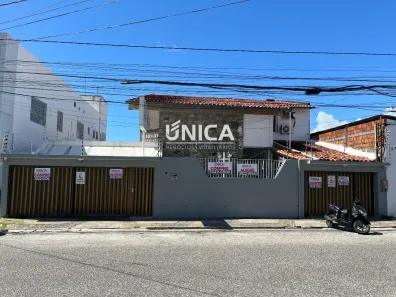 Casa com 4 Quartos à venda, 490m² no São José, Aracaju