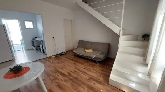 Sobrado com 2 Quartos à venda, 75m² no Chácara Portão Vermelho, Vargem Grande Paulista
