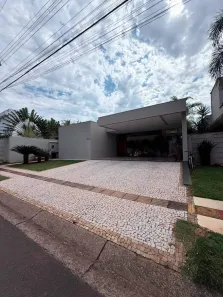 Casa de Condomínio com 3 Quartos à venda, 221m² no Residencial Damha II, Campo Grande