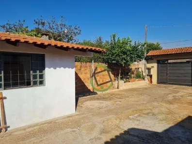 Casa com 2 Quartos à venda, 143m² no Jardim Nova Araraquara, Araraquara