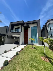 Casa de Condomínio com 4 Quartos à venda, 300m² no Massaguaçu, Caraguatatuba