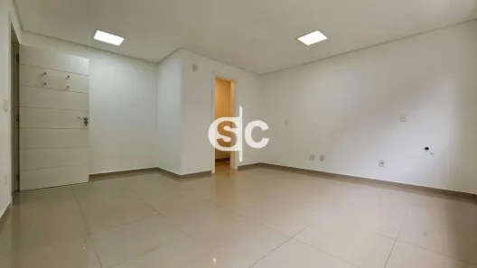 Sala Comercial para alugar, 21m² no Ariribá, Balneário Camboriú