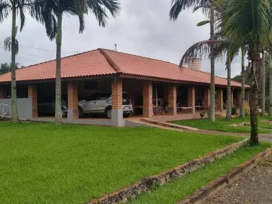 Fazenda/Sítio com 3 Quartos à venda, 240m² no Centro, Limeira