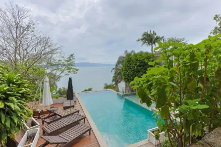 Casa com 5 Quartos à venda, 550m² no Sambaqui, Florianópolis
