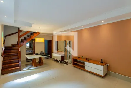 Casa com 4 Quartos à venda, 220m² no Vila Ipojuca, São Paulo