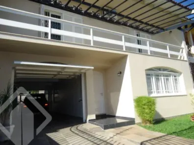 Sobrado com 4 Quartos à venda, 400m² no Vila Ipiranga, Porto Alegre