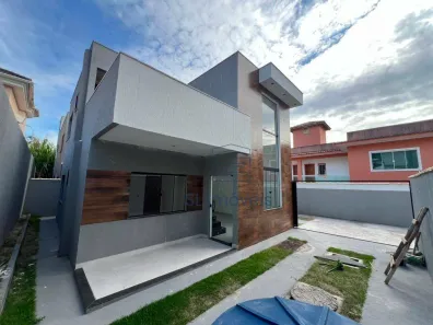 Casa com 3 Quartos à venda, 360m² no Costazul, Rio das Ostras