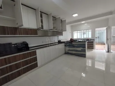 Sobrado com 2 Quartos à venda, 138m² no Jardim Quitandinha, Araraquara