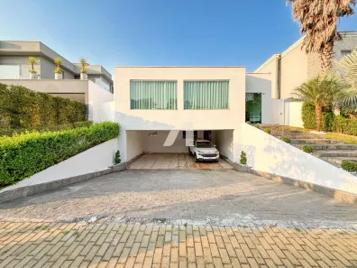 Casa de Condomínio com 3 Quartos à venda, 440m² no Alphaville, Santana de Parnaíba