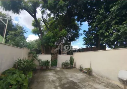 Sobrado com 3 Quartos à venda, 181m² no Vila Mangalot, São Paulo