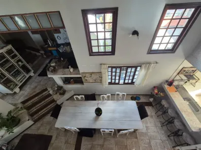 Sobrado com 4 Quartos à venda, 369m² no Madureira, Bauru