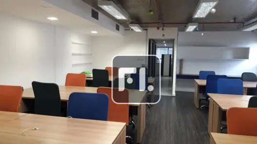 Sala Comercial para venda ou aluguel, 133m² no Vila Olímpia, São Paulo