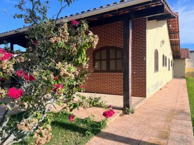 Casa com 3 Quartos à venda, 180m² no Tomé (Praia Seca), Araruama