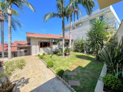 Casa com 4 Quartos à venda, 183m² no Loteamento Riva, Portão