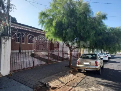 Casa com 3 Quartos à venda, 200m² no Nossa Senhora Aparecida, Uberlândia