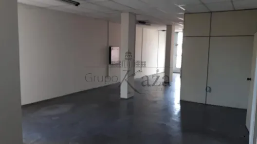 Sala Comercial à venda, 173m² no Centro, São José dos Campos