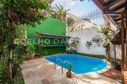 Imóvel Comercial com 4 Quartos à venda, 280m² no Jardim Prudência, São Paulo